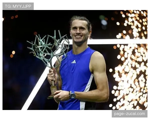 巴黎大师赛四强诞生：兹维列夫险胜梅德韦杰夫，挽救赛点